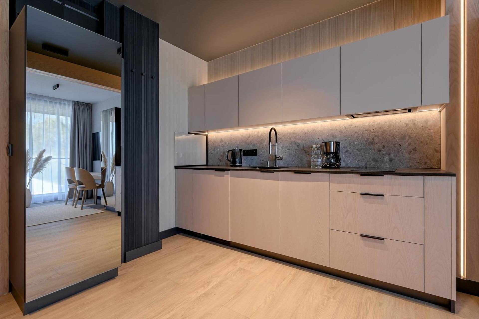 Rezydencja Sloneczna - Spa & Apartamenty Z Widokiem - Bialka Tatrzanska Dış mekan fotoğraf