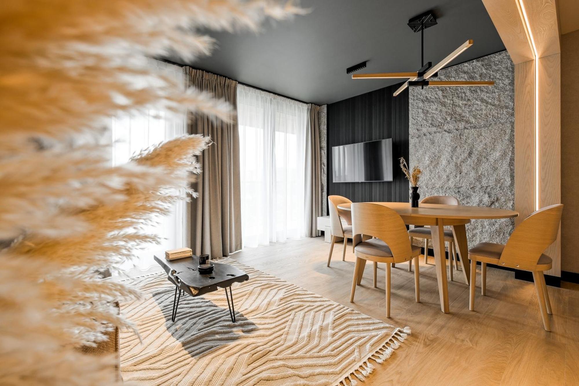 Rezydencja Sloneczna - Spa & Apartamenty Z Widokiem - Bialka Tatrzanska Dış mekan fotoğraf